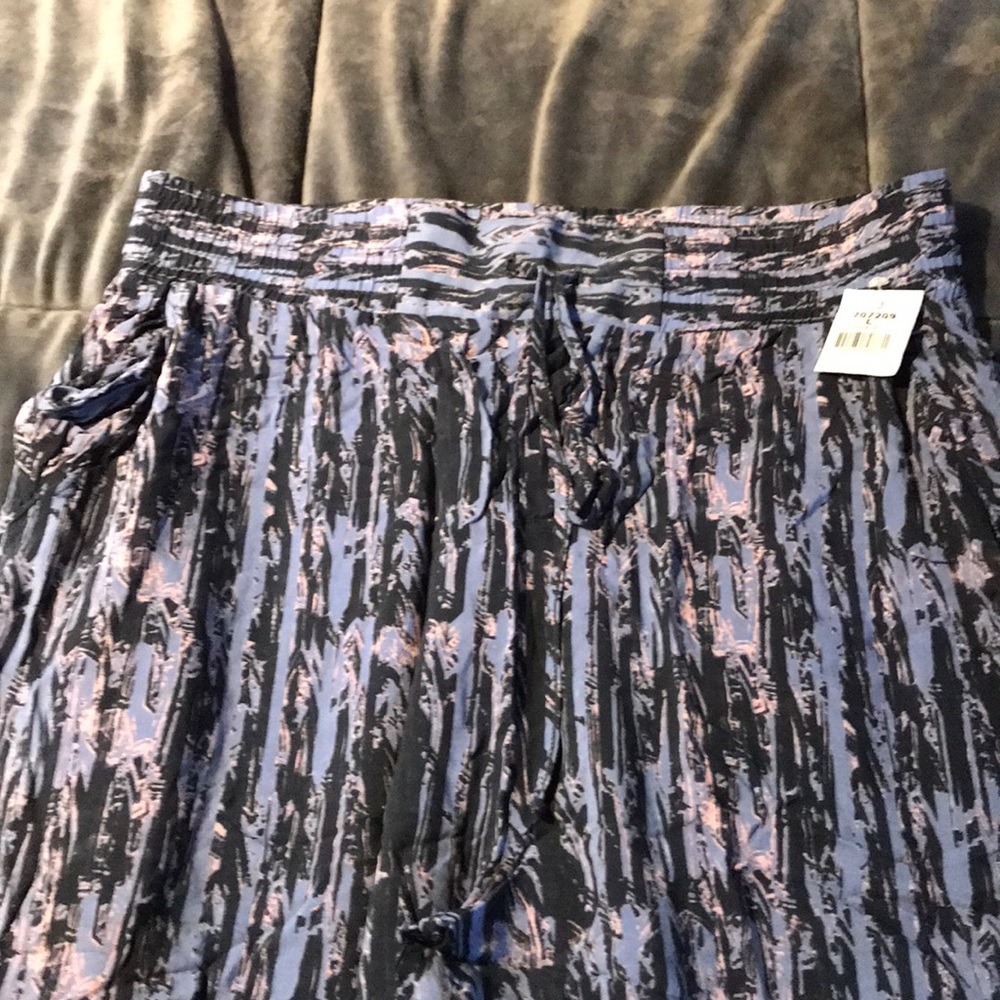 Pants - Picture 2 of 2